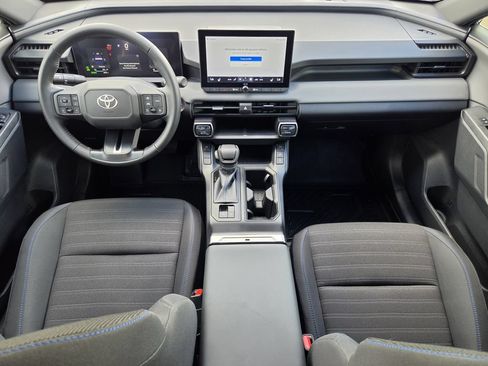 Used 2026 Toyota RAV4 SE AWD/4WD image 13