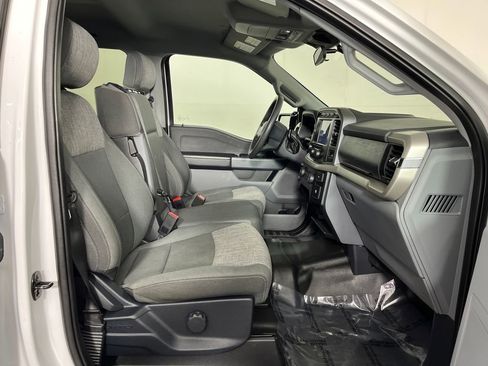 Used 2021 Ford F150 XLT w/ XTR Package image 17