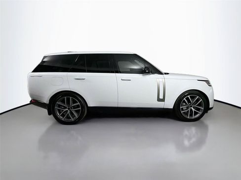 New 2026 Land Rover Range Rover SE AWD/4WD image 4