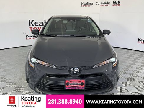 Used 2026 Toyota Corolla LE FWD image 11