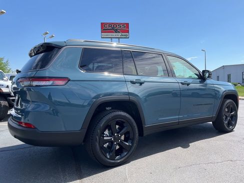 New 2026 Jeep Grand Cherokee L Limited w/ Limited Altitude Package AWD/4WD image 58