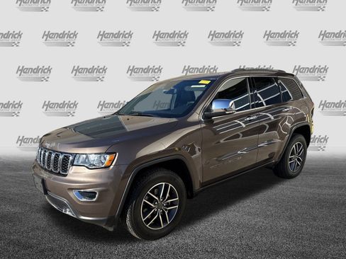 Used 2020 Jeep Grand Cherokee Limited w/ Luxury Group II image 5
