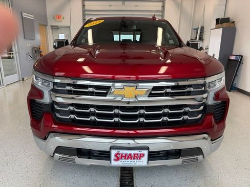Used 2023 Chevrolet Silverado 1500 LTZ w/ LTZ Premium Package AWD/4WD image 4