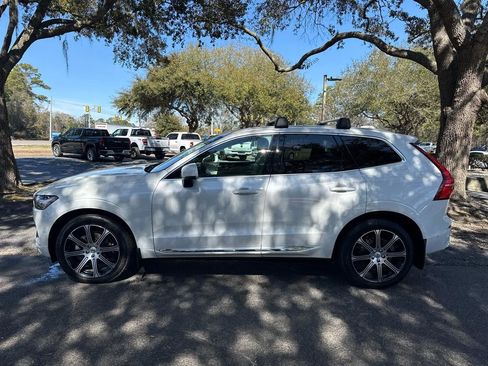 Used 2021 Volvo XC60 T5 Inscription w/ Advanced Package image 2