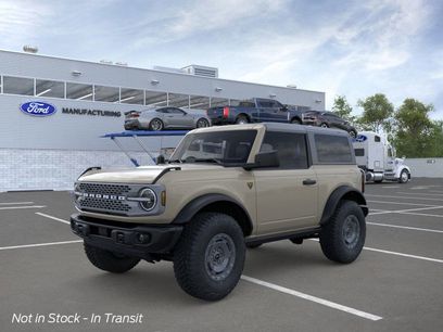 New 2025 Ford Bronco Badlands w/ Sasquatch Package