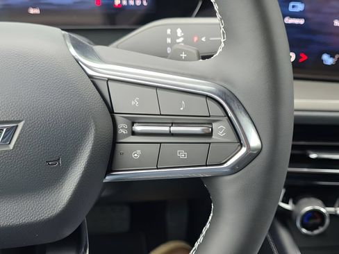 New 2026 Chevrolet Traverse LT w/ Midnight/Sport Edition AWD/4WD image 20