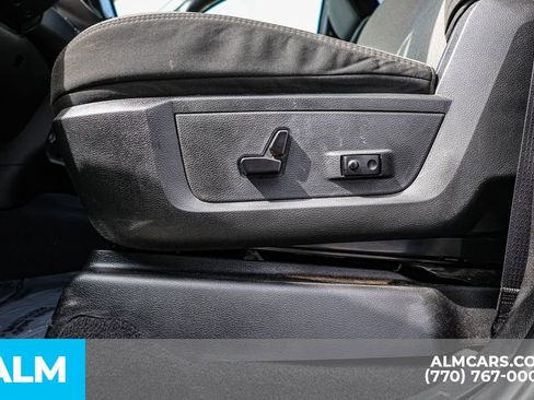 Used 2024 RAM 3500 Big Horn image 24