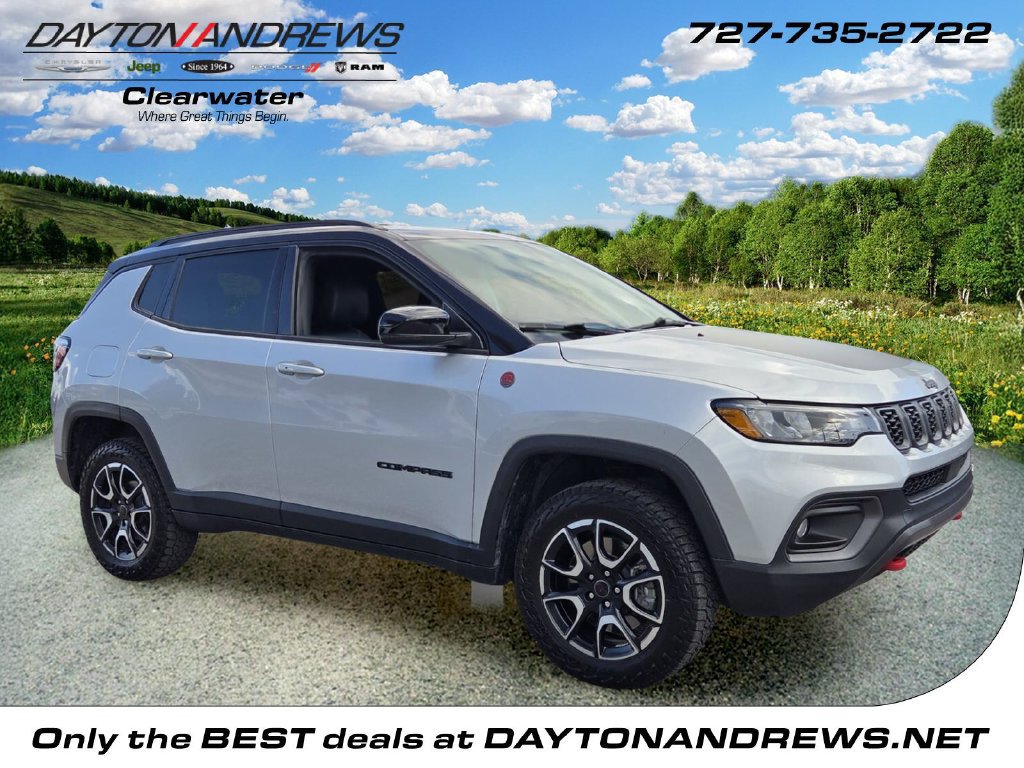 Certified 2025 Jeep Compass Trailhawk w/ Trailer Tow Group AWD/4WD image 1
