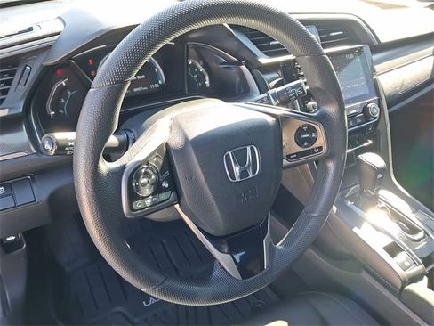 Used 2019 Honda Civic EX image 12