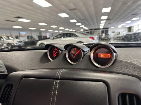 Used 2012 Nissan 370Z Touring w/ Sport Pkg image 25