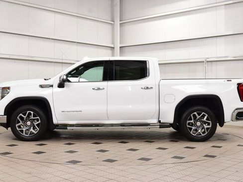 Used 2023 GMC Sierra 1500 SLT w/ SLT Premium Package image 6