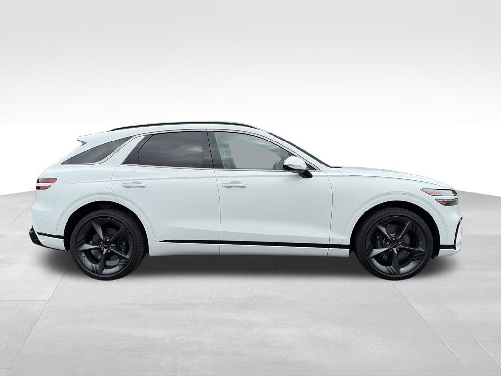 Used 2026 Genesis GV70 3.5T Sport Prestige AWD/4WD image 2