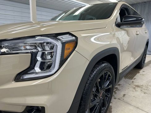 Certified 2023 GMC Terrain SLT w/ Elevation Edition image 38