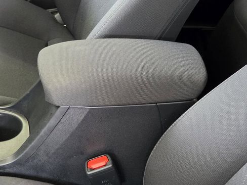 Used 2024 Toyota Corolla LE FWD image 8