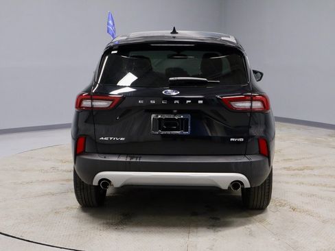 Certified 2023 Ford Escape Active image 11