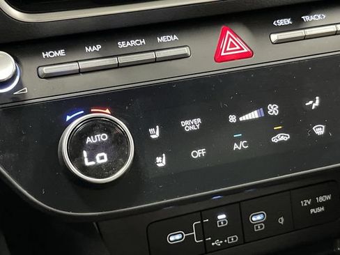 Used 2025 Hyundai Sonata Limited image 8