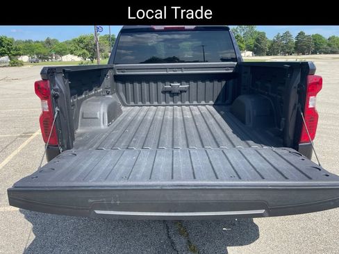 Used 2023 Chevrolet Silverado 1500 LT AWD/4WD image 9