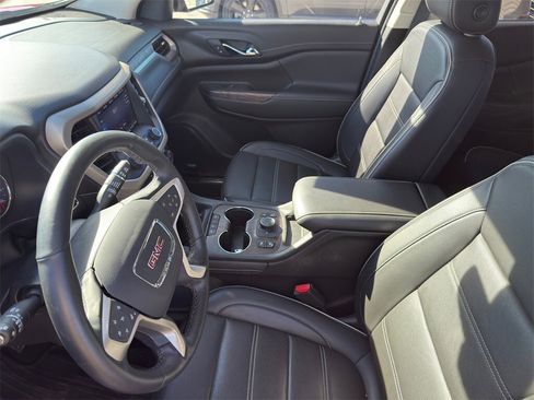 Used 2023 GMC Acadia Denali w/ Denali Ultimate Package image 11