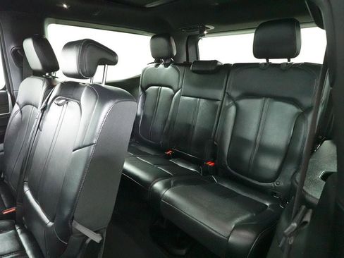 Used 2022 Jeep Wagoneer Series II w/ Premium Group I image 28