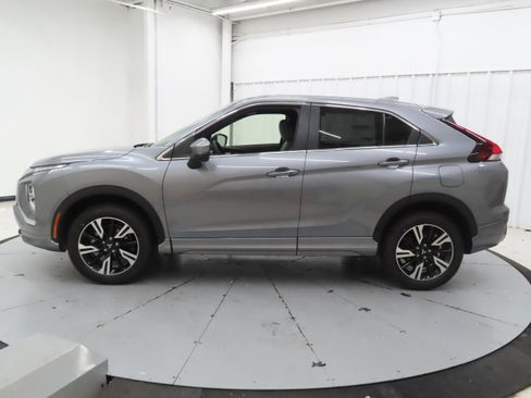 New 2026 Mitsubishi Eclipse Cross SEL AWD/4WD image 7