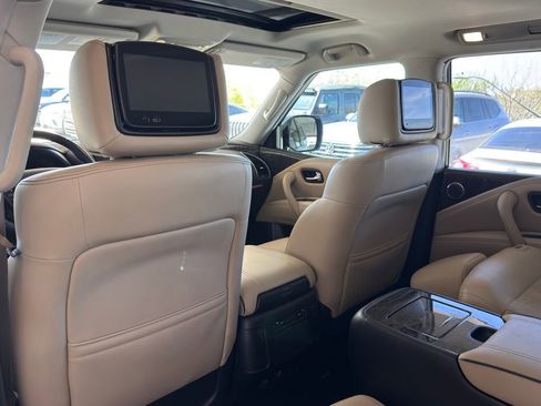 Used 2023 Nissan Armada Platinum w/ Captain's Chairs Package image 30