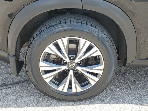 Used 2021 Nissan Rogue SV AWD/4WD image 10