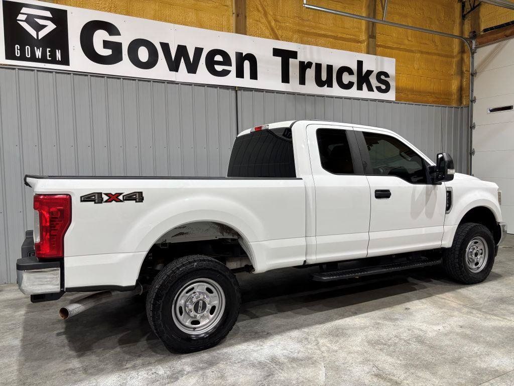 Used 2018 Ford F250 XL w/ Power Equipment Group AWD/4WD image 6