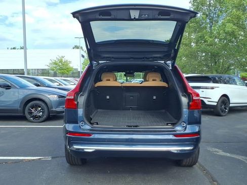 Used 2023 Volvo XC60 B5 Ultimate w/ Climate Package AWD/4WD image 7