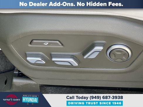 Certified 2025 Hyundai Santa Fe Calligraphy AWD/4WD image 22