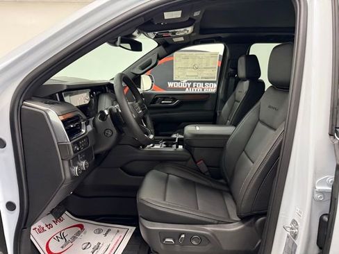 New 2026 GMC Yukon XL Denali w/ Sun & Power Step Package image 11