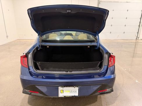 Used 2021 Hyundai Sonata Limited image 9