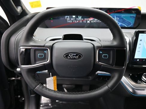 New 2026 Ford Expedition Max Platinum w/ Stealth Appearance Package AWD/4WD image 11