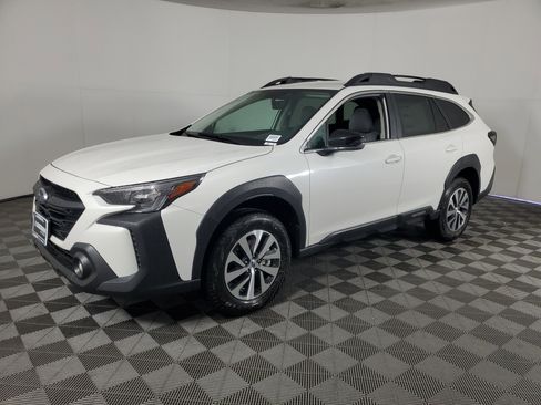 New 2025 Subaru Outback Premium image 8