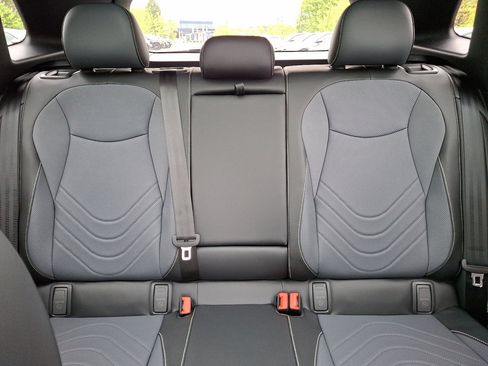 New 2026 Volkswagen Tiguan SE R-Line AWD/4WD image 13