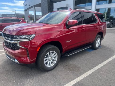 Used 2023 Chevrolet Tahoe LS RWD image 2