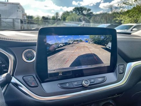 Used 2025 Chevrolet Blazer LT image 14