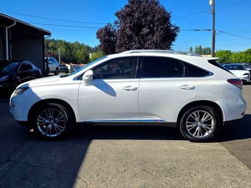Used 2013 Lexus RX 450h AWD w/ Navigation Pkg image 4