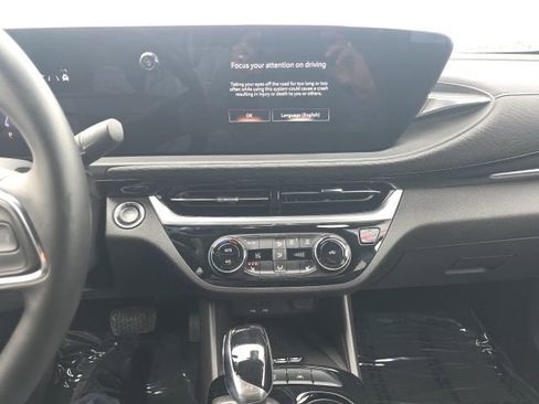 Used 2024 Buick Envista Sport Touring w/ Convenience I Package image 22