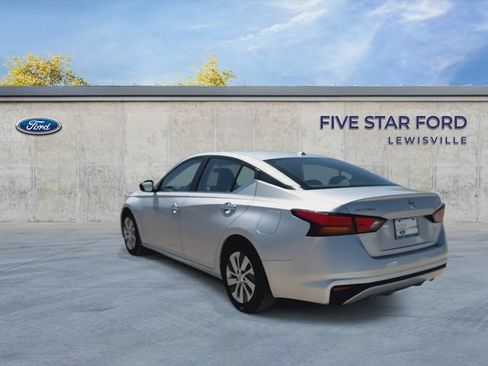 Used 2020 Nissan Altima 2.5 S FWD image 6