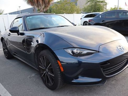 Used 2025 MAZDA MX-5 Miata RF Grand Touring RWD image 1