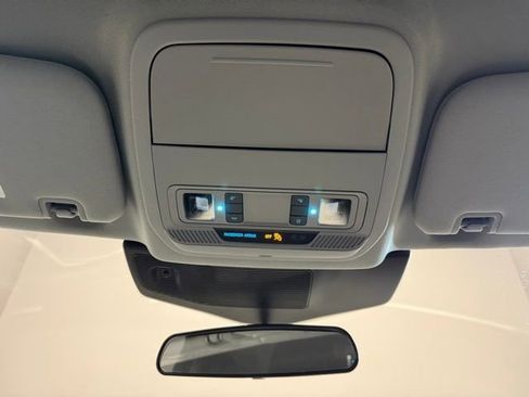 Used 2023 Ford Explorer XLT w/ Equipment Group 202A image 29