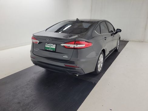 Used 2020 Ford Fusion SE FWD image 9