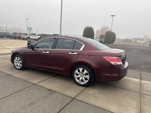 Used 2009 Honda Accord EX-L image 9