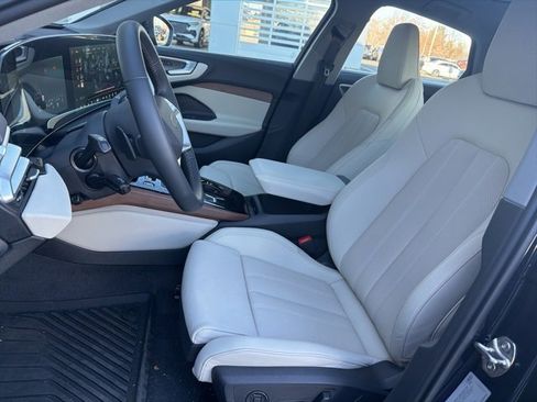 Used 2025 Audi A5 2.0T Prestige image 11