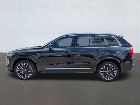 Used 2025 Volvo XC90 B6 Ultra w/ Protection Package Premier AWD/4WD image 2