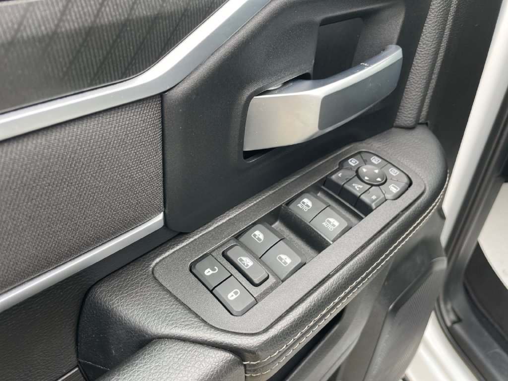Certified 2026 RAM 2500 Big Horn AWD/4WD image 23