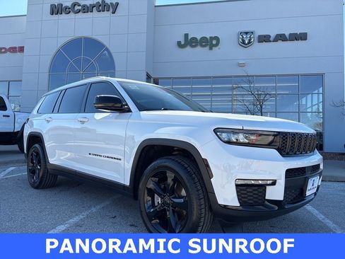 Used 2021 Jeep Grand Cherokee L Limited image 1