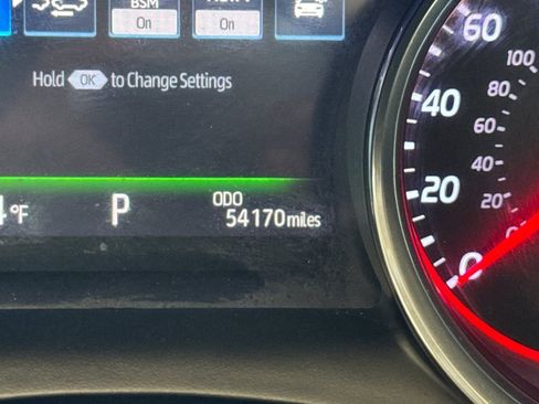 Used 2019 Toyota Camry XSE w/ Carpet Mat Package FWD image 10