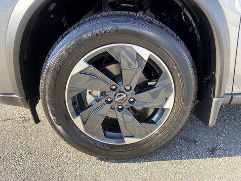 Certified 2024 Nissan Rogue SV image 8