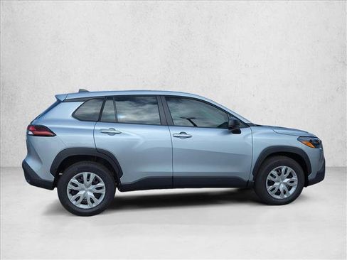 New 2026 Toyota Corolla Cross L image 4